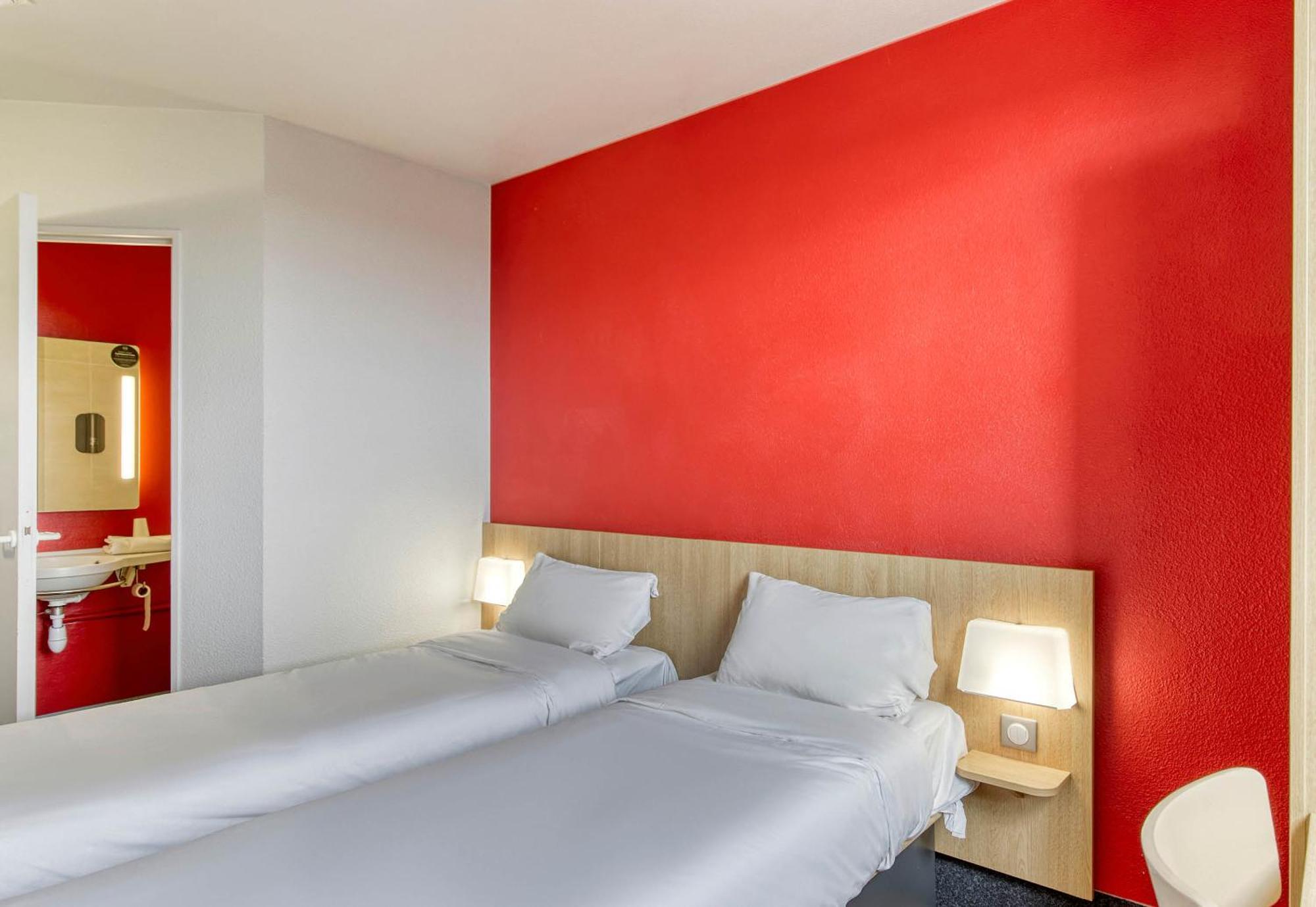 B&B Hotel Clermont-Ferrand Gerzat Exterior photo